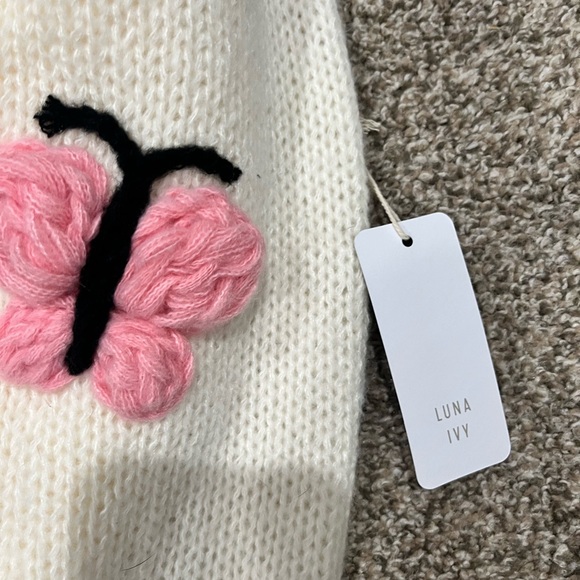 Luna and ivy 3-D butterfly - Picture 2 of 4